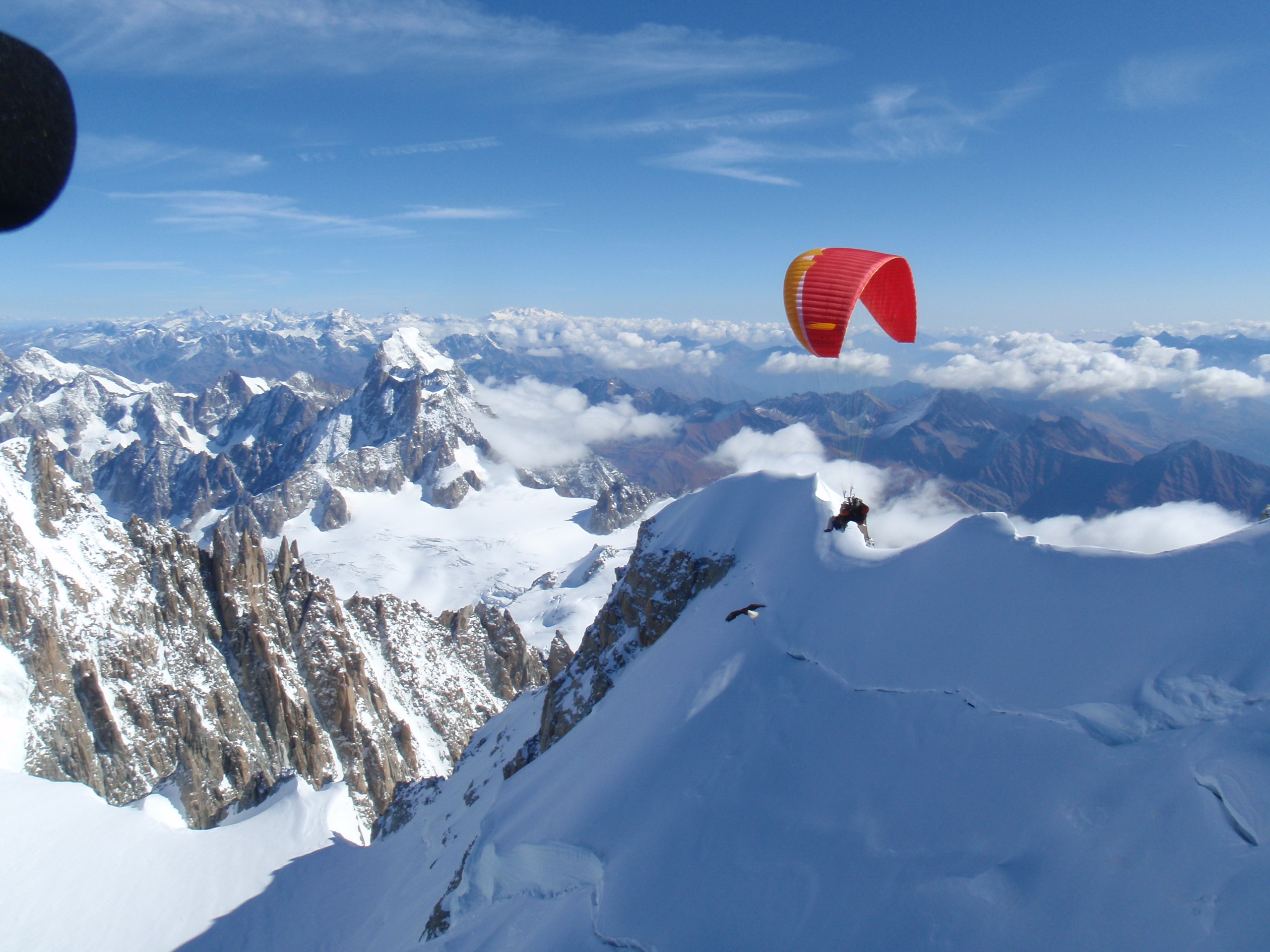 morzineparapente.com